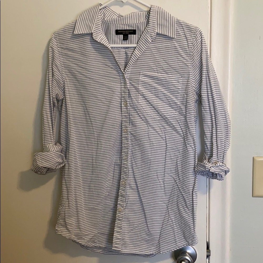 Banana Republic Soft Wash Button down shirt